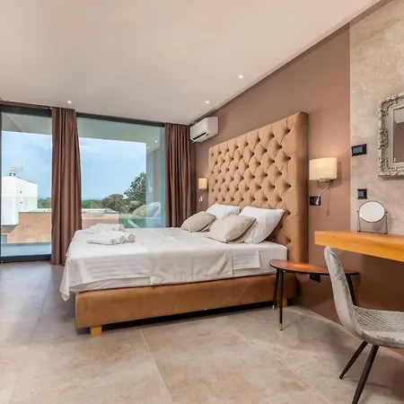 Grande Arche Istria * Ližnjan